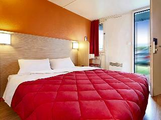 Hotel Premiere Classe Paris Ouest Pont De Suresnes