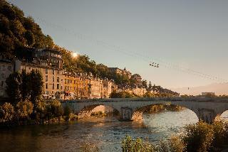 Гостиница Premiere Classe Grenoble Sud Gieres Universite