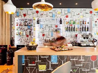 Гостиница ibis Lyon Carre de Soie Hotel