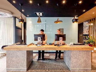 Гостиница ibis Lyon Carre de Soie Hotel