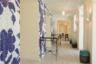 Гостиница Les Sables Noirs & Spa