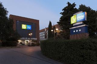 Hotel Express By Holiday Inn Foligno