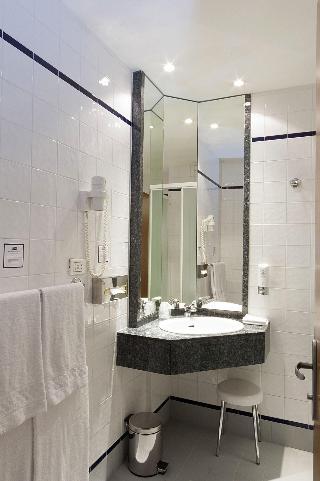 Hotel Express By Holiday Inn Foligno