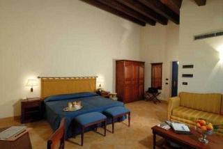 Гостиница Relais Angimbe