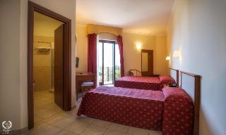 Hotel Royals Gate