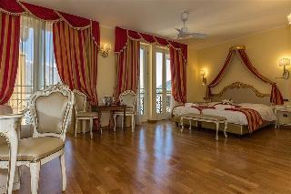 Гостиница Britannia Excelsior
