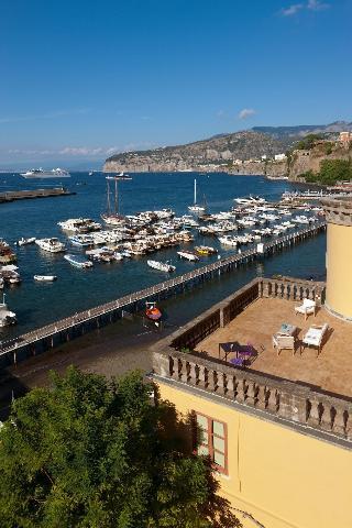 Гостиница Marina Piccola 73
