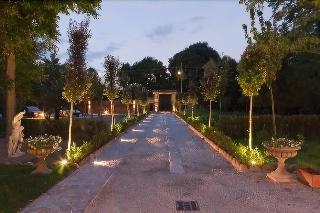 Гостиница Horti Della Fasanara