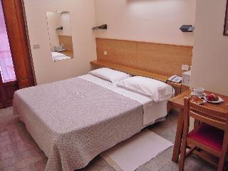 Гостиница Albergo Bianchi Stazione