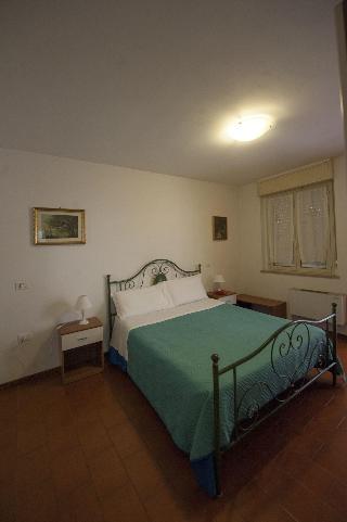 Hotel Athena
