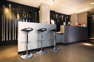 Hotel Arc de Triomphe Etoile