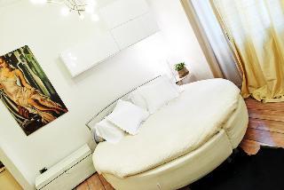 Гостиница Petite Suite