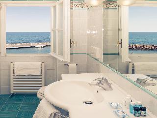 Mercure Civitavecchia Sunbay Park Hotel