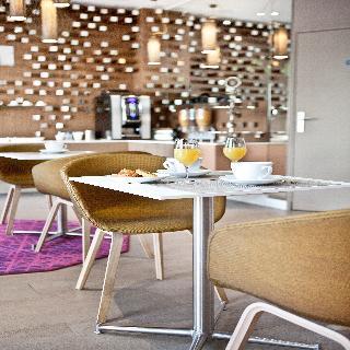 Гостиница Hotel Eiffel Segur