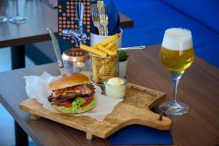 Гостиница Tulip Inn Antwerpen
