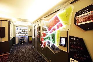 Гостиница ibis Styles Paris Cadet Lafayette