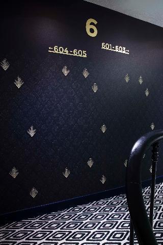 Гостиница Maxim Folies