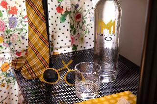 Гостиница Maxim Folies