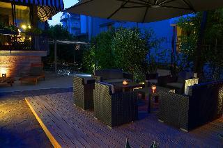 Гостиница Hotel Loretta & Dependance