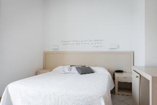 Hotel Commodore