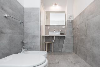 Hotel Ada Suite