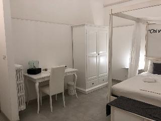 Hotel Ada Suite