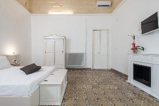 Hotel Ada Suite