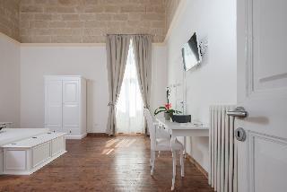 Hotel Ada Suite
