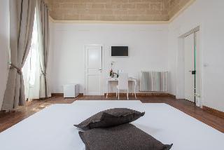 Hotel Ada Suite