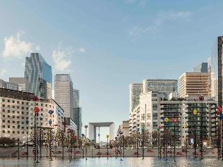 Hotel IBIS PARIS LA DEFENSE ESPLANADE