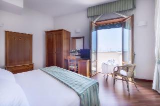 Hotel Astura Palace