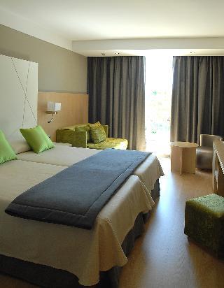 Гостиница Protur Sa Coma Playa Hotel & Spa