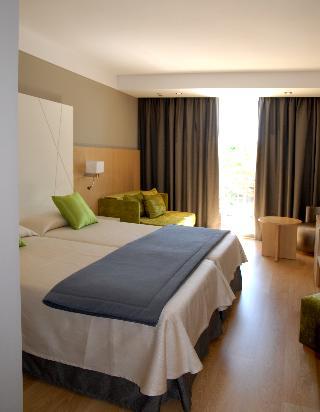 Гостиница Protur Sa Coma Playa Hotel & Spa