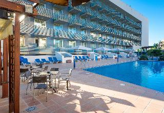 Гостиница Sol Port Cambrils Hotel