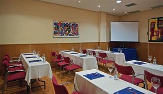 Гостиница TRYP Valladolid Sofia Parquesol Hotel
