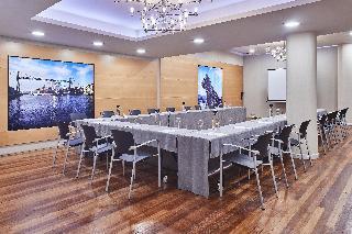 Гостиница Silken Indautxu