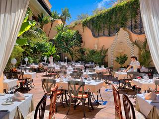 Гостиница Secrets Bahia Real Resort & Spa - Adults Only +18