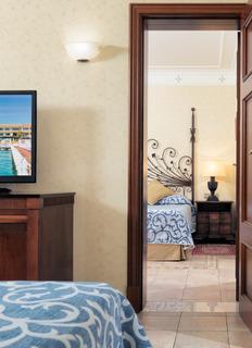 Гостиница Secrets Bahia Real Resort & Spa - Adults Only +18
