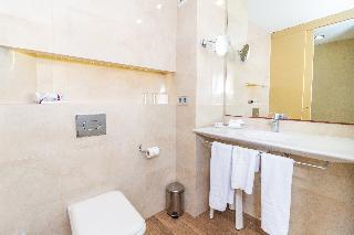 Гостиница Eix Platja Daurada Hotel & SPA