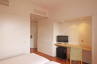 Hotel Chic & Basic Velvet