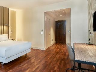 Hotel NH Luz Huelva