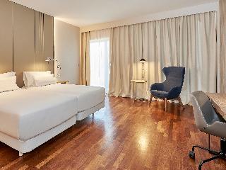 Hotel NH Luz Huelva