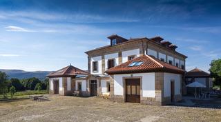 Гостиница Puerta de Gredos