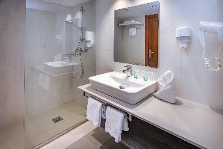 Гостиница 4R Miramar Calafell
