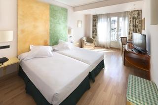 Гостиница Sercotel Pozuelo