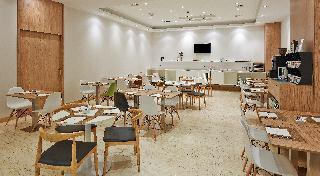 Hotel NH Bilbao Deusto