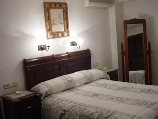 - Hostal Colon Antequera