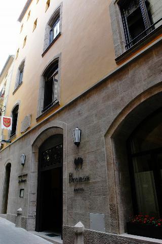 Hotel bremom// Apt La Fonda