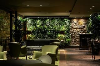 Гостиница Castillo de Gorraiz Golf and Spa