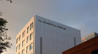 Гостиница NH Barcelona Diagonal Center